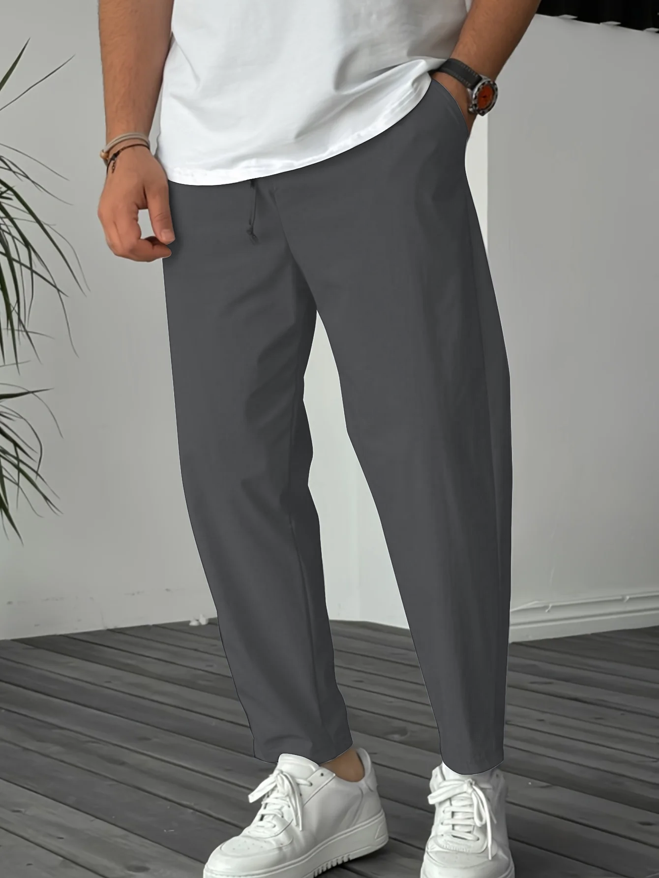 Blewett – Elegante Konisch Zulaufende Hose Mit Kordelzug